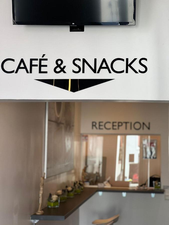 Staystay Guesthouse I 24 Hours Check-In Neurenberg Buitenkant foto